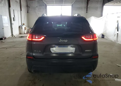 2020 Jeep Cherokee Latitude Plus z USA, uszkodzony, nr VIN 1C4PJMLB9LD590650